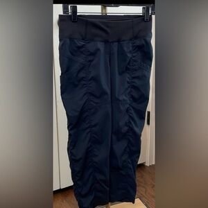 Women’s PRANA cropped joggers, size extra small, black and color